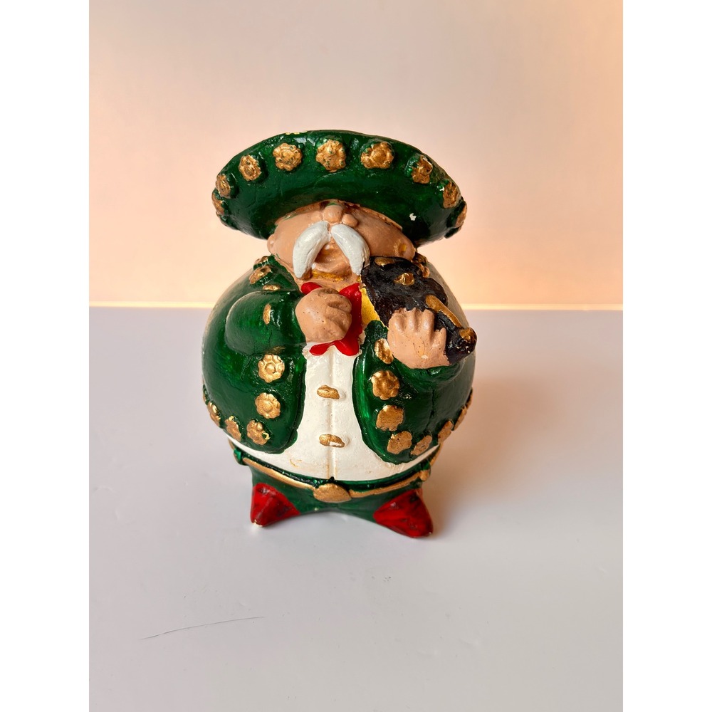 Vintage Mexican Folk Art Mariachi Violinist Chalkware Figurine Green Gold 4.5in